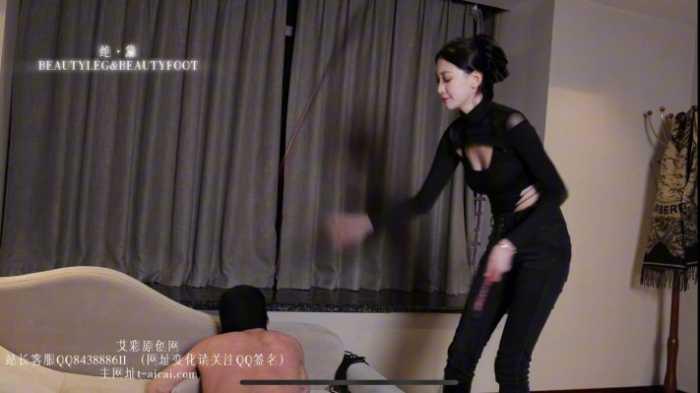 【爱秀套图】重度裸背鞭刑惩罚狗奴 满背红印 GD024 YC-241222-2