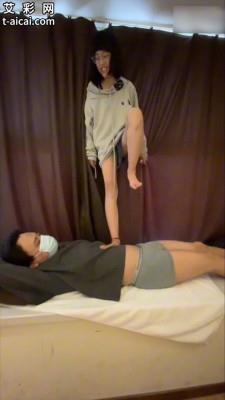 【爱秀套图】【萝莉酱】学生妹疯狂跺跳踩裆 ACYC-4065