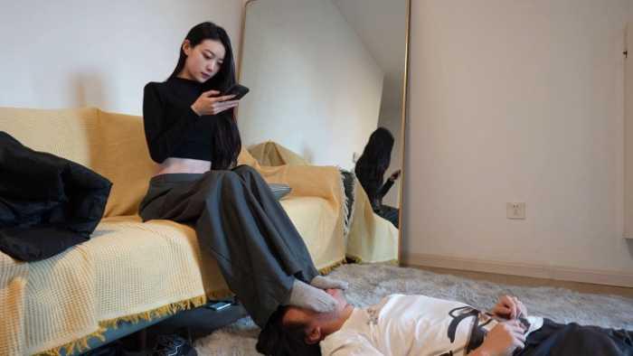 【爱秀套图】【红颜榜】超美素人青禾调脚奴 YC-250103-2