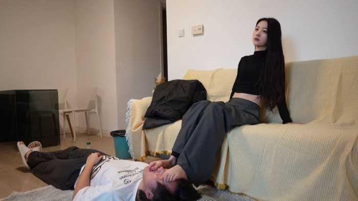 【爱秀套图】【红颜榜】超美素人青禾调脚奴 YC-250103-2