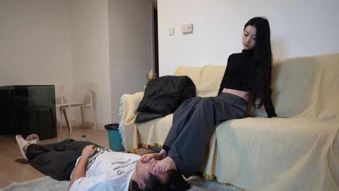 【爱秀套图】【红颜榜】超美素人青禾调脚奴 YC-250103-2