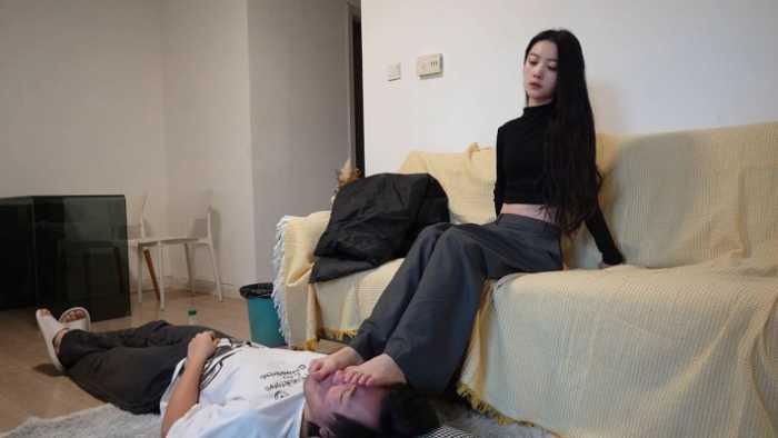 【爱秀套图】【红颜榜】超美素人青禾调脚奴 YC-250103-2