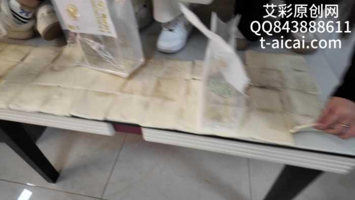 【爱秀套图】『chnnsct1818』践踏贱狗一周食物并暴揍它 YC-250105-4