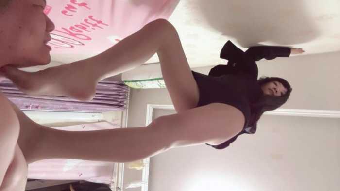 【爱秀套图】【兔粉粉】沉浸式窒息 YC-241124-6