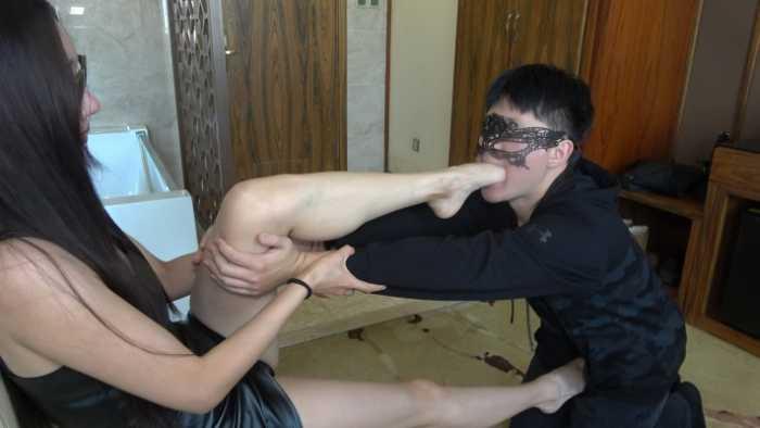 【爱秀套图】【苒溪S】玉足深喉 YC-250108-5