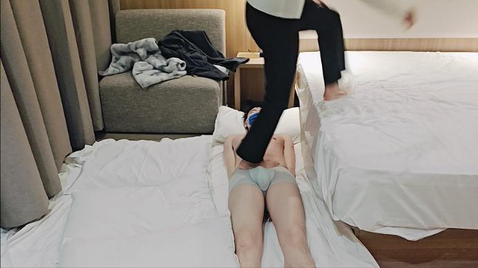 【网盘】【啦啦啦】新开发的学生s爬山后超暴力跳踩 ACYC-4127