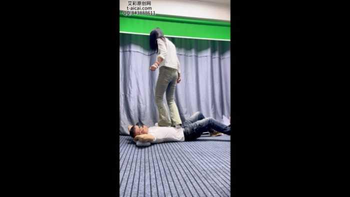 【爱秀套图】冰S 小白鞋全程不间断跳舞踩踏（喜欢小白鞋的来） YC-250110-8