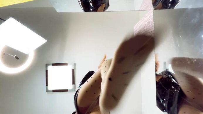 【爱秀套图】LCT107b愤怒晓G粗口辱骂丝袜脚跺杀下贱女M小三 POV女女羞辱 ACYC-1551