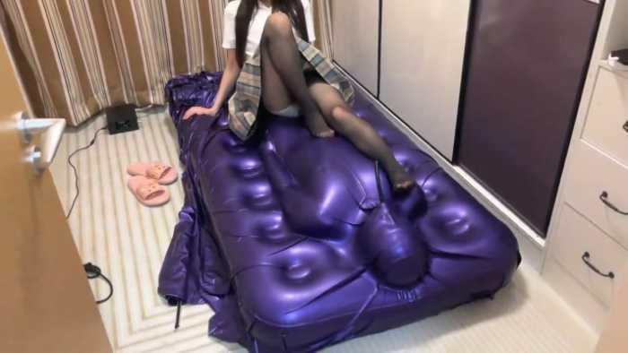 【爱秀套图】反差美女幼师丝袜脚踩虐木乃伊束缚胶衣全包踩脸坐脸鞭打sp重度窒息调教贱奴 bf50158
