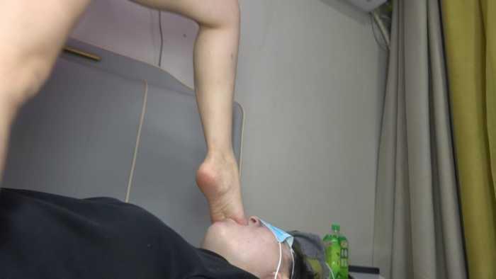 【爱秀套图】【彼岸花】恋足深喉女m YC-250211-4