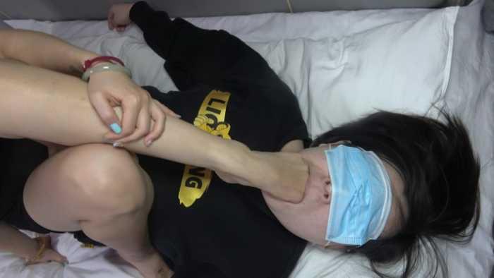 【爱秀套图】【彼岸花】恋足深喉女m YC-250211-4