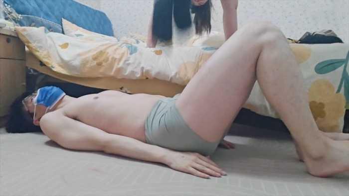 【爱秀套图】【啦啦啦】足疗店女主的超级跳踩 ACYC-3408