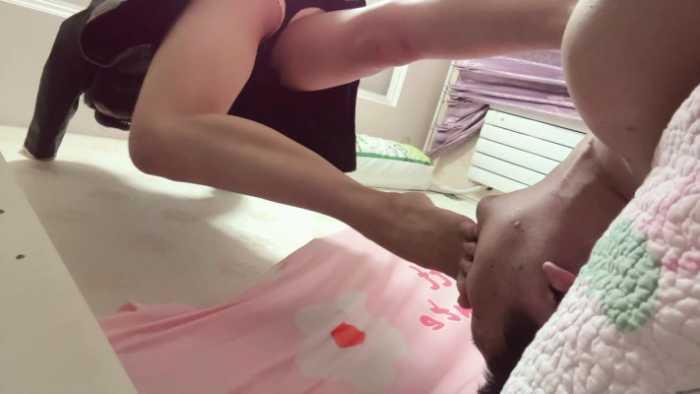 【爱秀套图】【兔粉粉】脚下的玩物 YC-250215-4