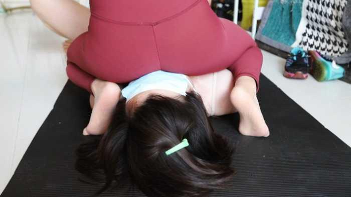 【爱秀套图】【超级女M】芊芊高密度强制坐脸窒息母狗 JS250222~1