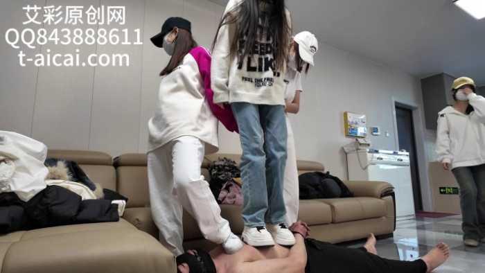 【爱秀套图】『chnnsct1818』激臭棉袜呼吸踩踏双m YC-250221-2