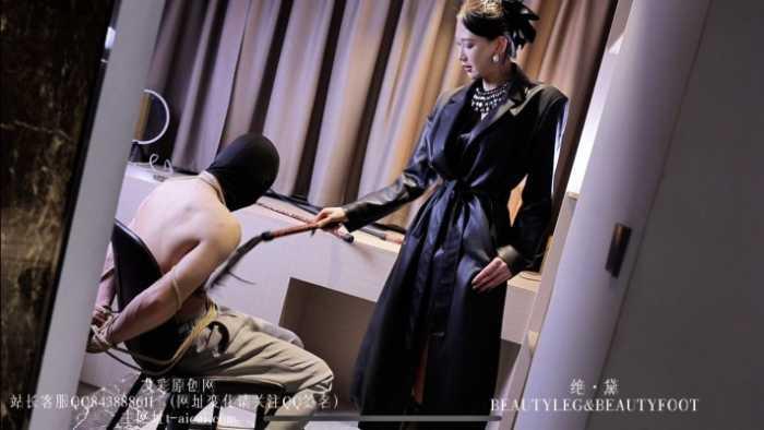 【爱秀套图】长腿ch皮衣审讯棉袜脚羞辱虐乳 GD044 YC-250305-4