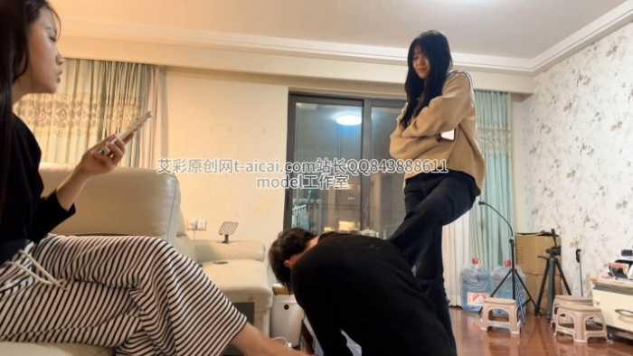 【爱秀套图】model-双木王的鞋底清理器第一部 YC-250306