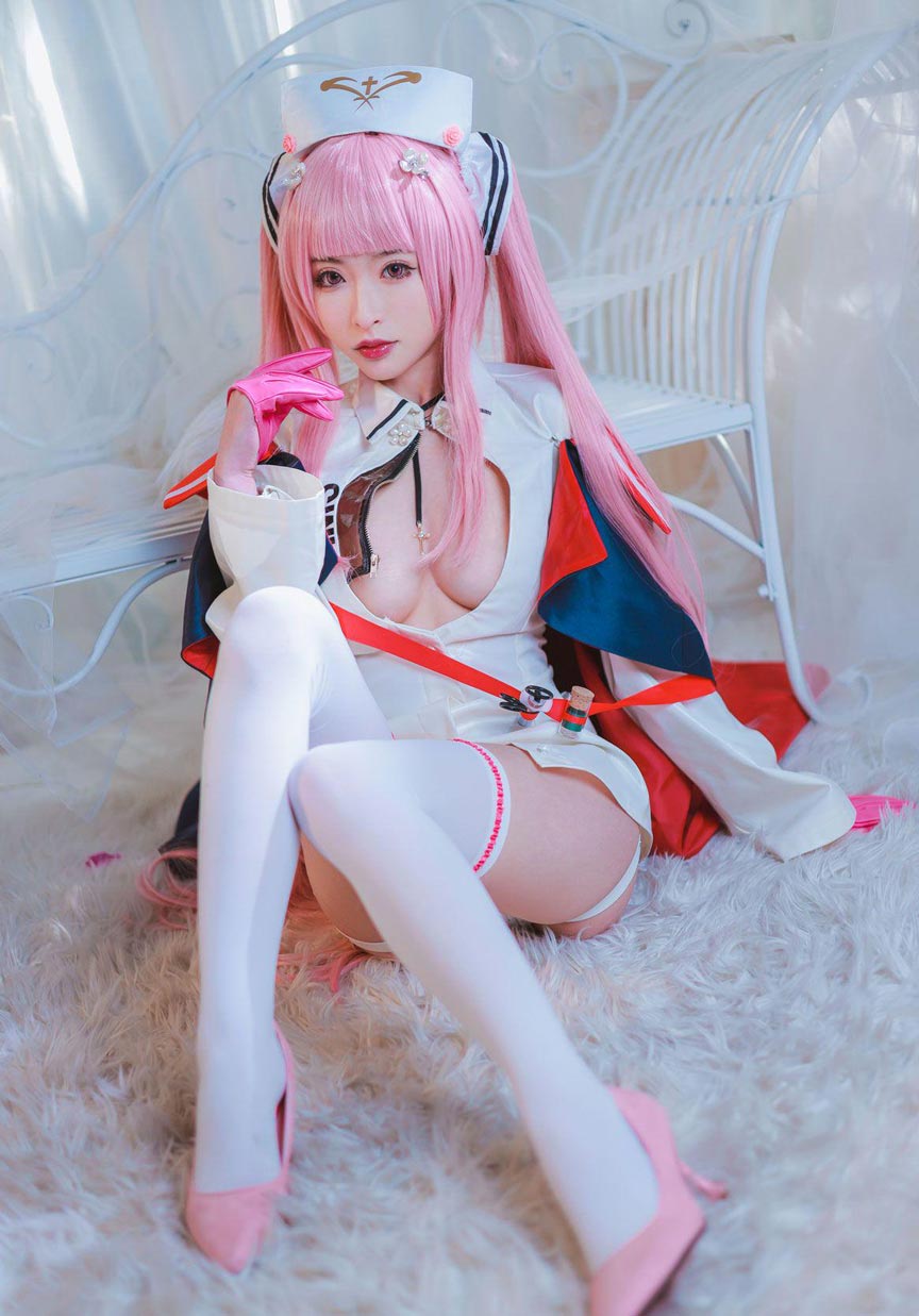 清水由乃 英仙座护士服