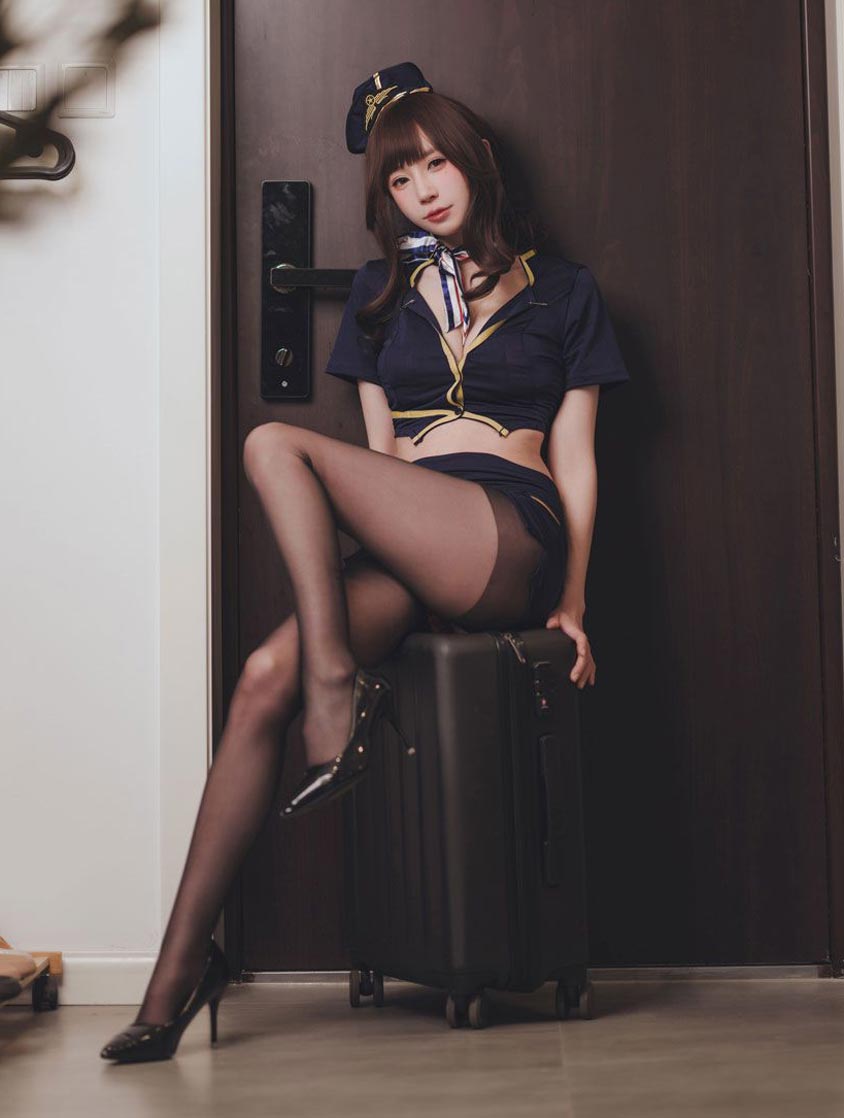 西园寺南歌 空姐