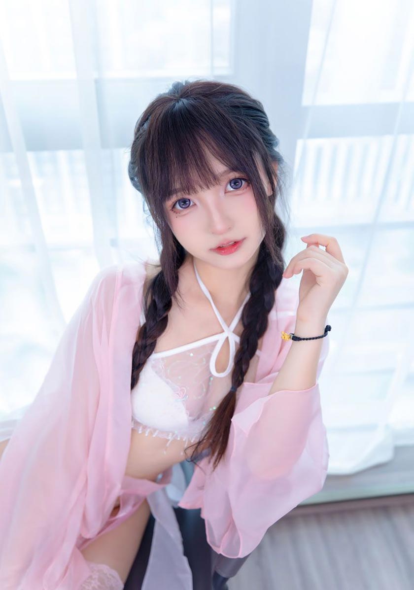 神楽坂真冬 桃花潭水