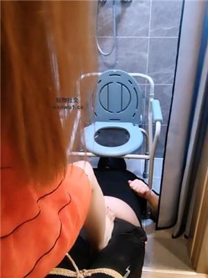 【网盘】【魔鬼天使】捆绑驯化厕奴【双视角版】JS240812-10