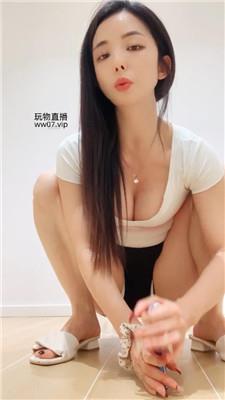 【网盘】【伊柔】裸足踩爆狗蛋250227-22