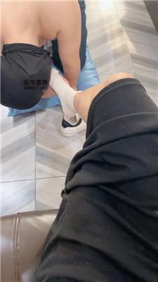 【网盘】【沐沐大大】跪舔清理麦昆脏白袜JS250301-4