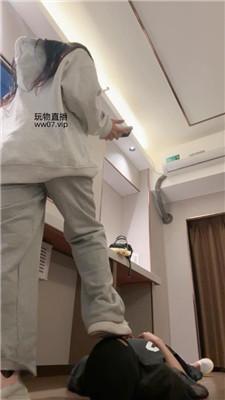 【网盘】【妮蔻】运动后原味船袜虐骚狗bf50838