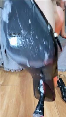 等等裸足口水    250305-7