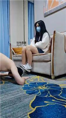 上头姐妹团素人大学生-强制闻鞋子 JS250303-27