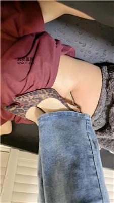 【网盘】【安安sama】高跟全体重踩踏/裸足狂舔bf50911