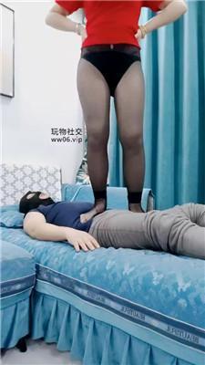 【网盘】【李老师】黑丝全体重踩踏JS250113-13