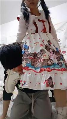 【网盘】【广东木木】可爱洛丽塔脏鞋踩踏喂食JS250112-29