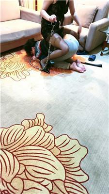 【网盘】【魔仙集中地】体验超美车模的重度鞭打【双视角版】bf49288