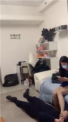 【网盘】【泡泡】骑马踩踏/高跟玉足狂舔JS250112-28