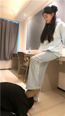 【网盘】【esse殿下】连环抽耳光打手心bf49216