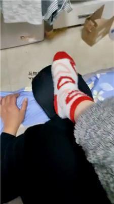 小羊咩咩自己抽耳光/棉袜脚踩踏  JS250110-5