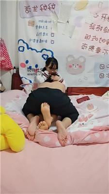 【网盘】【广西木木】可爱小主坐狗背虐/踩踏JS250109-26