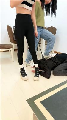 【网盘】【乔伊】双S-运动鞋暴力踢踹虐打/脚下喂食【三视角版】bf49221