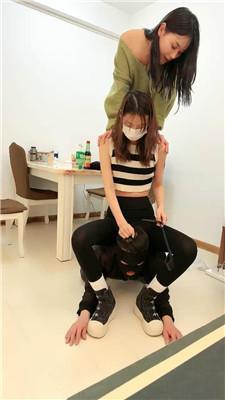 【网盘】【乔伊】双S-运动鞋暴力踢踹虐打/脚下喂食【三视角版】bf49221