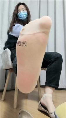 【网盘】【拽拽】近距离-肉丝脚捂脸窒息JS250108-28