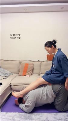 【网盘】【埋汰】玉足踩虐猥琐继父JS250304-16