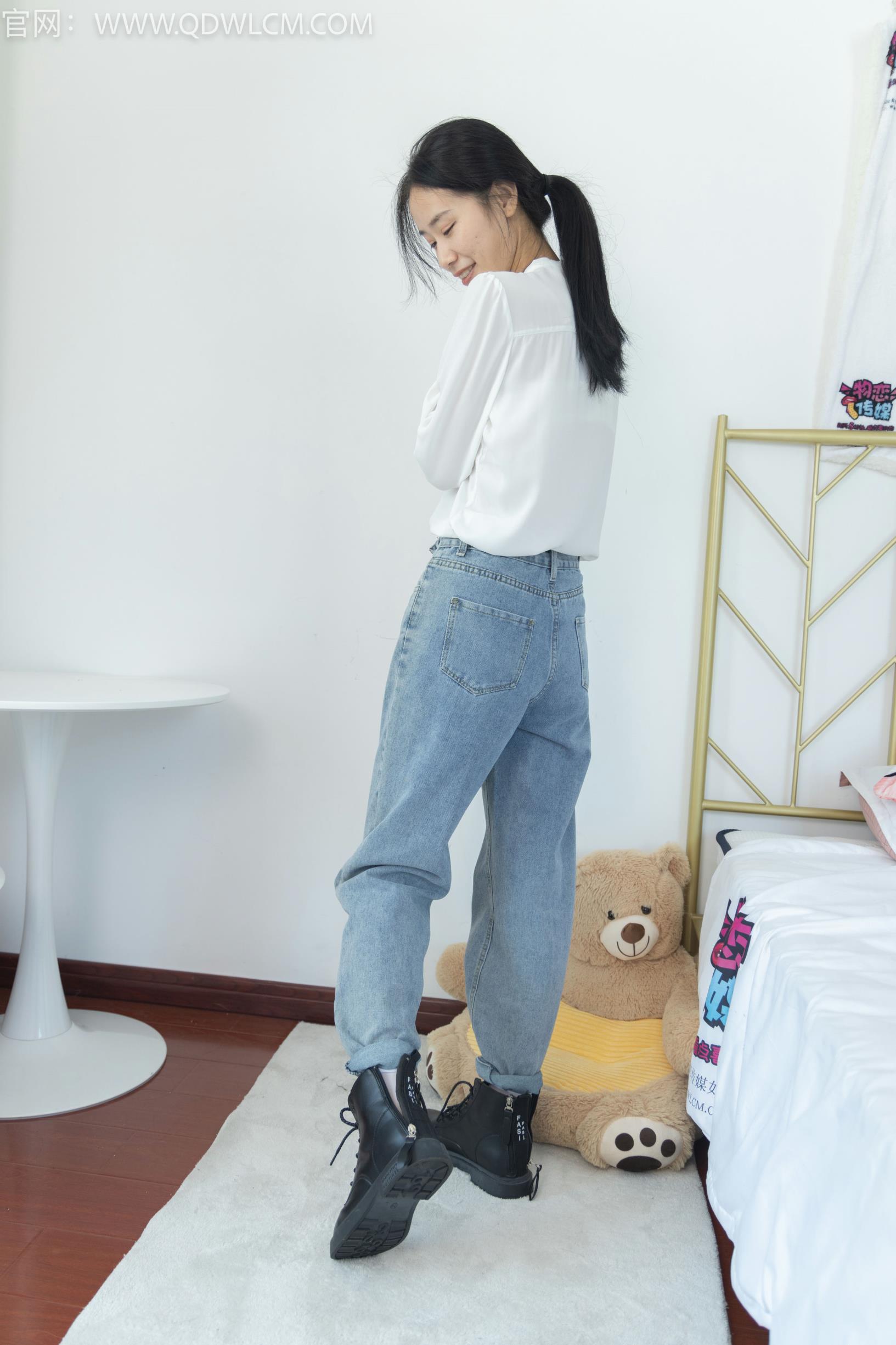 物恋传媒NO.1235小竹-解忧杂货铺-150P+1V