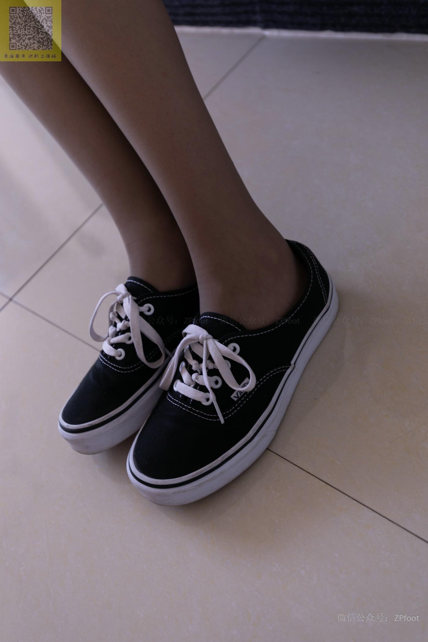 资讯|ISS山茶摄影079Baby的教室灰丝-79P