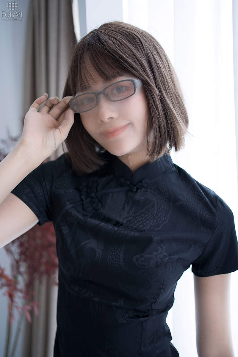资讯|FetiArt FAR-008 《Mmi》 水色的清晨是丝袜全包的最佳搭配 [HD|4K]