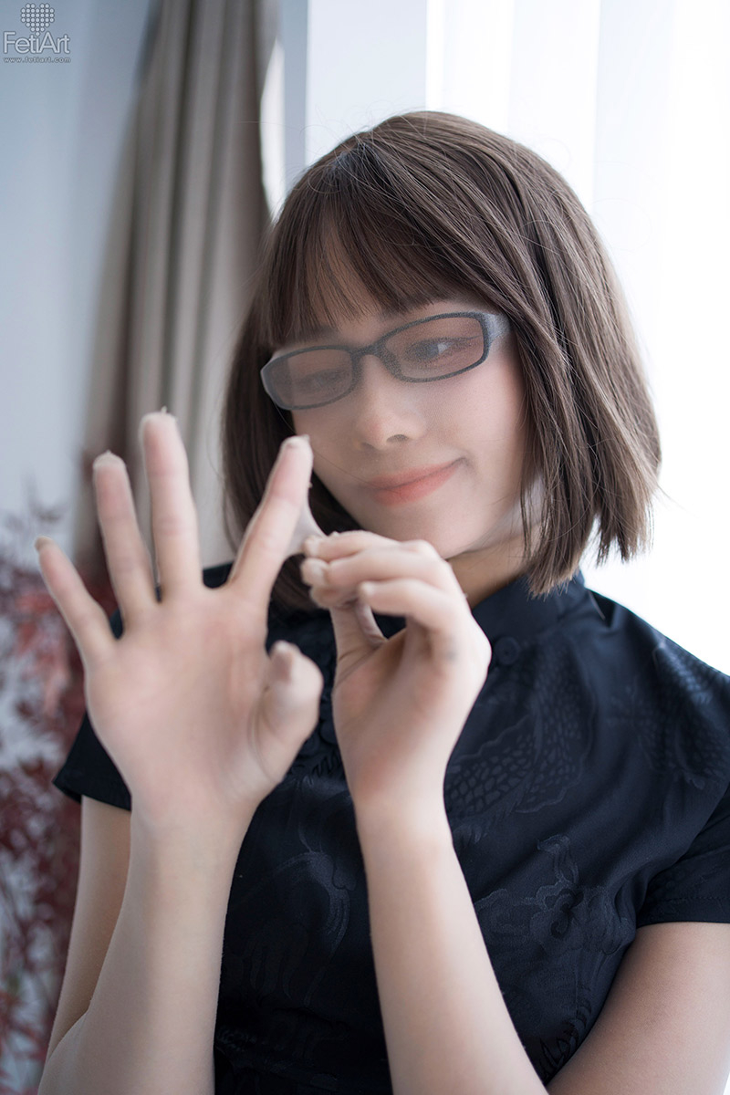资讯|FetiArt FAR-008 《Mmi》 水色的清晨是丝袜全包的最佳搭配 [HD|4K]