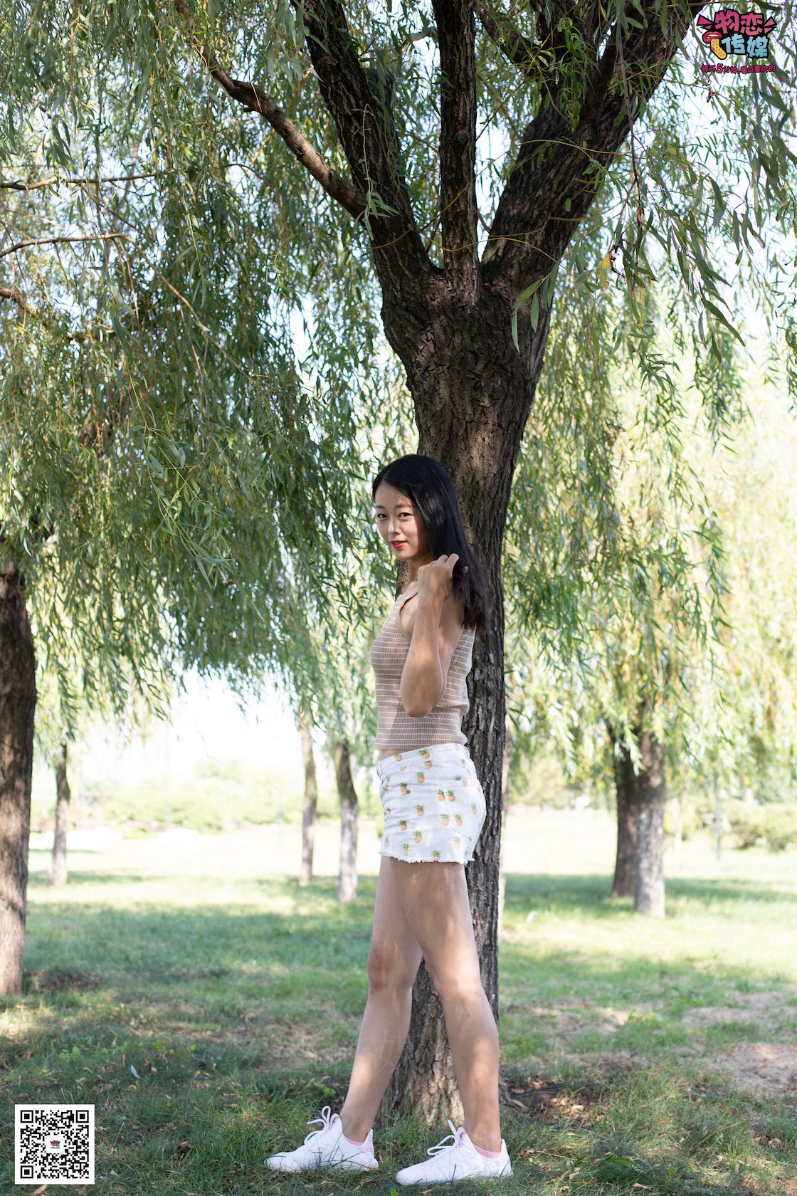 资讯|物恋传媒 &#8211; NO.054期 《涵涵》 运动鞋，棉袜，裸足