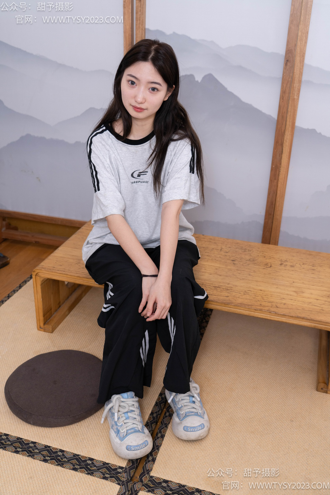 资讯|甜予摄影 &#8211; NO.045期 《雪梨》 帆布鞋，白棉袜，裸足