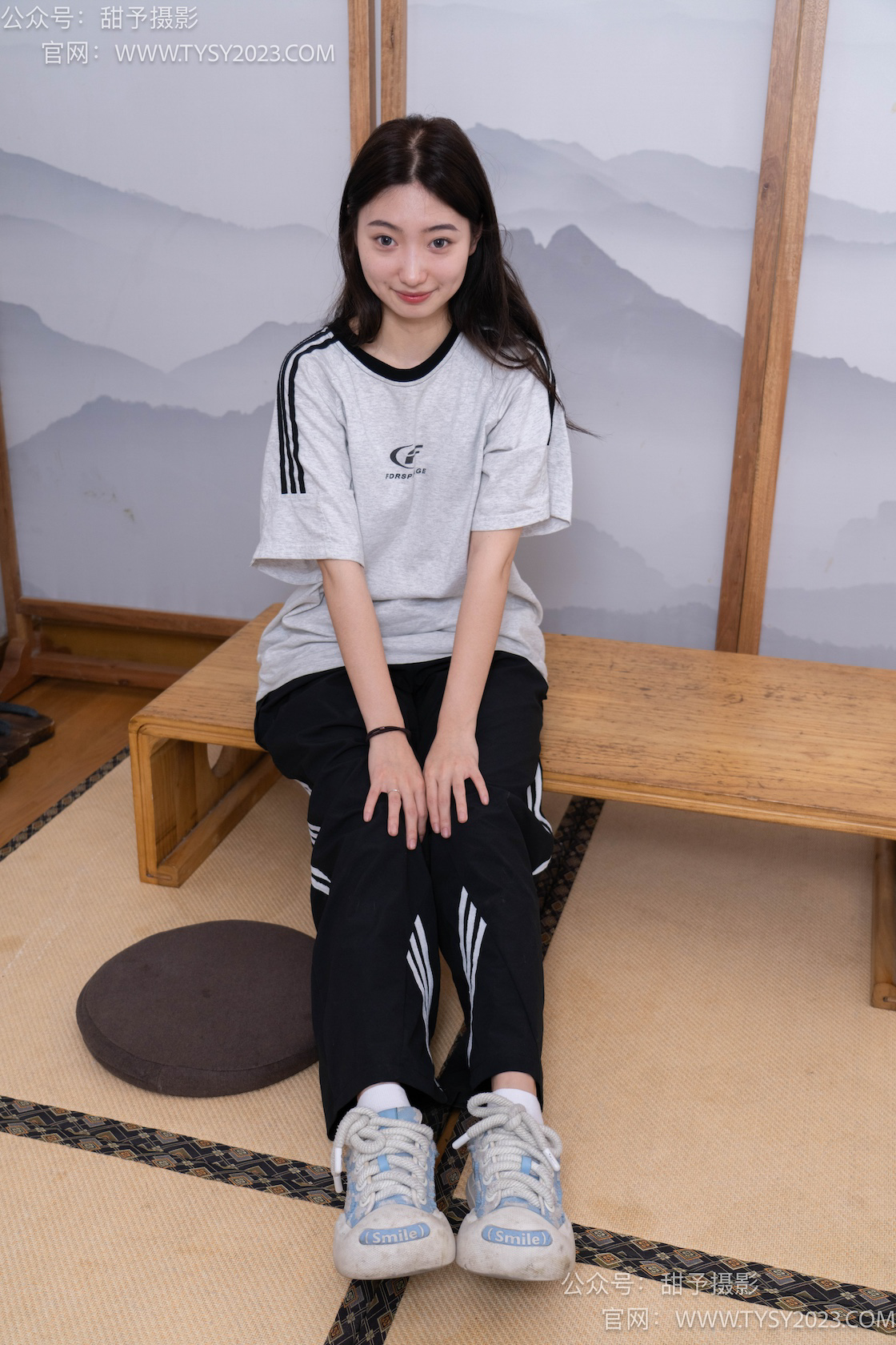 资讯|甜予摄影 &#8211; NO.045期 《雪梨》 帆布鞋，白棉袜，裸足