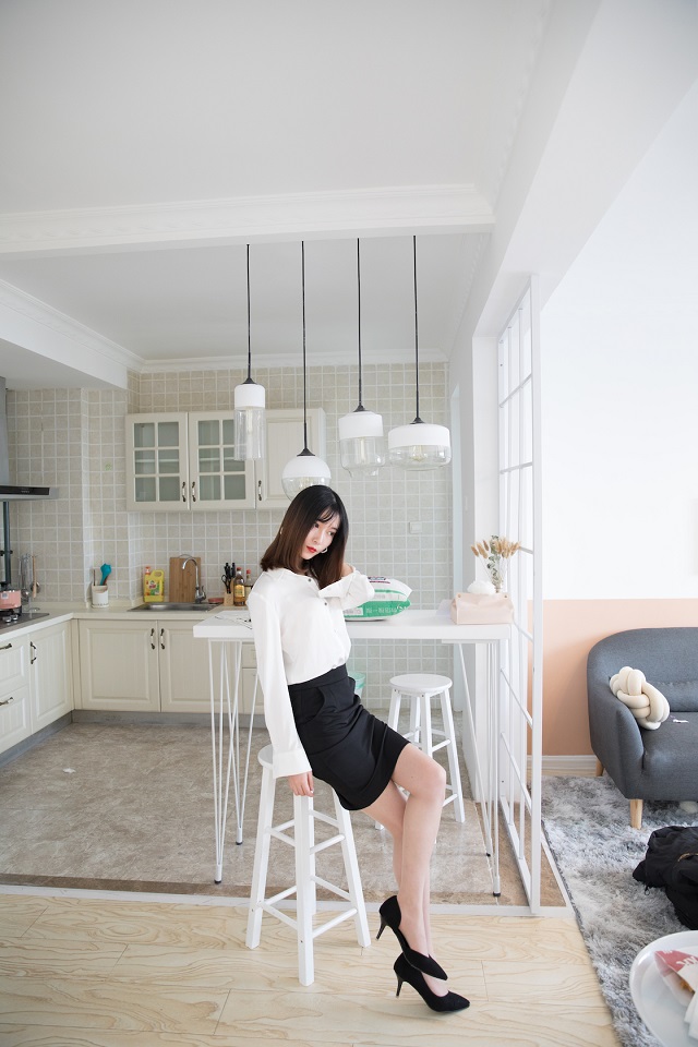 资讯|物恋传媒 &#8211; NO.121期 《猫耳》 OL制服，高跟鞋，肉丝